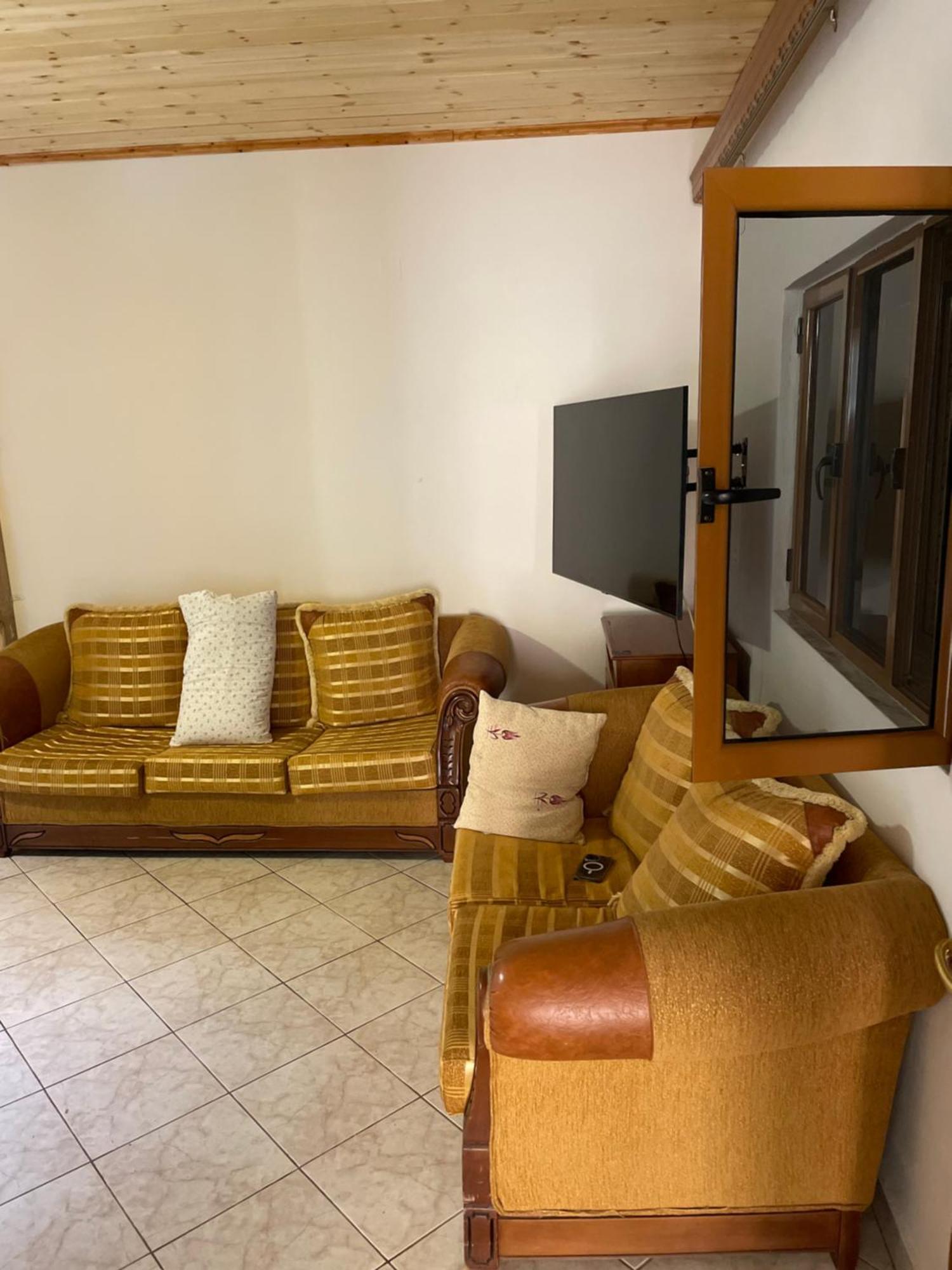 Villa Anna Sarandë エクステリア 写真